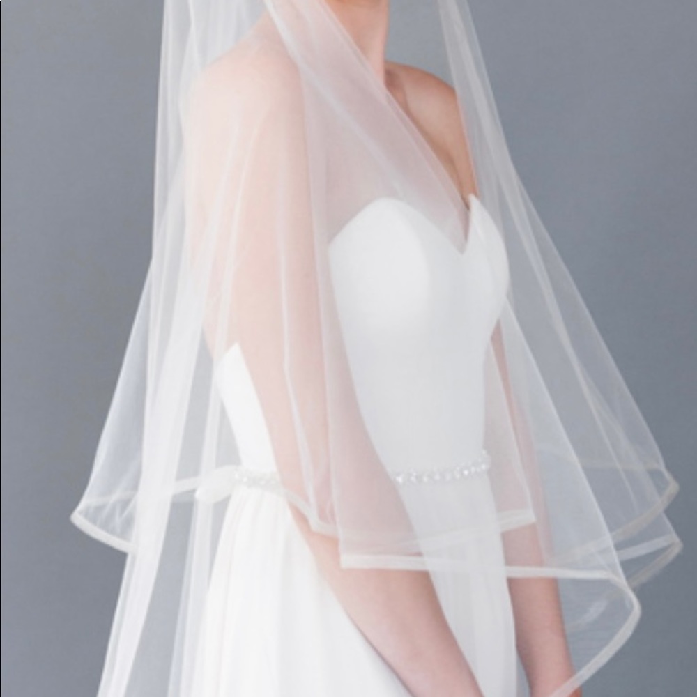 Cathedral length Veil